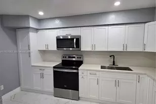 4490 W 19th Ct, Hialeah, FL 33012 - Photo 53