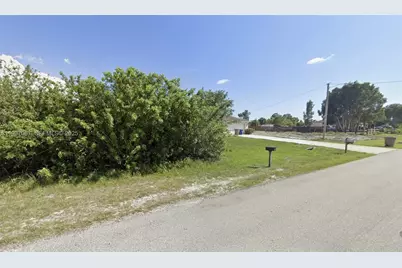 431 Parnell Ave, Lehigh Acres, FL 33974 - Photo 1