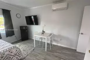 7521 Harbour Blvd, Miramar, FL 33023 - Photo 5