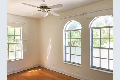 700 W 51st St #5, Miami Beach, FL 33140 - Photo 7