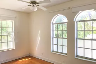 700 W 51st St, Miami Beach, FL 33140 - Photo 7