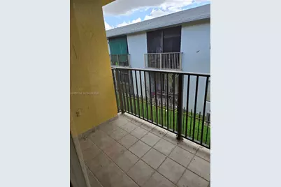 6151 SW 24 Ave #207, Miami, FL 33016 - Photo 15