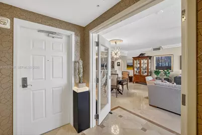 100 S Birch Rd #1103F, Fort Lauderdale, FL 33316 - Photo 9