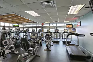 1717 N Bayshore Dr, Miami, FL 33132 - Photo 33