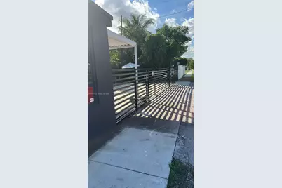 4340 NW 7th Ave, Miami, FL 33127 - Photo 3