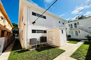 1001 Bay Dr, Miami Beach, FL 33141 - Photo 21