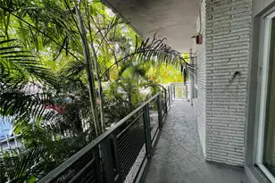 946 Bay Dr, Miami Beach, FL 33141 - Photo 3