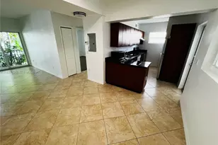 946 Bay Dr, Miami Beach, FL 33141 - Photo 5