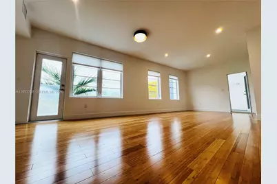 960 Bay Dr #910, Miami Beach, FL 33141 - Photo 3