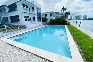 960 Bay Dr, Miami Beach, FL 33141 - Photo 23