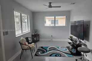 2979 NW 88th St, Miami, FL 33147 - Photo 3