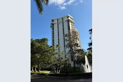 1000 Quayside Ter #1807, Miami, FL 33138 - Photo 21