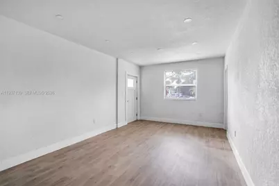 975 NW 134th St, North Miami, FL 33168 - Photo 5