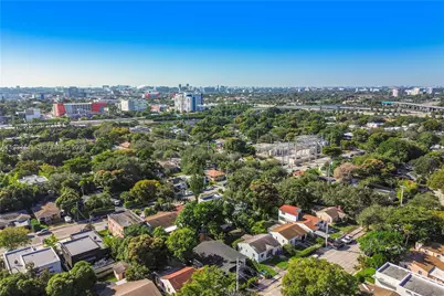 254 NW 43rd St, Miami, FL 33127 - Photo 11