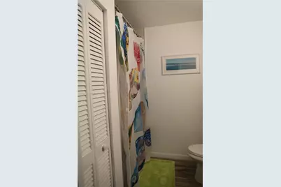 1131 SW 109th Ave, Pembroke Pines, FL 33025 - Photo 5