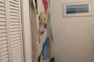 1131 SW 109th Ave, Pembroke Pines, FL 33025 - Photo 5