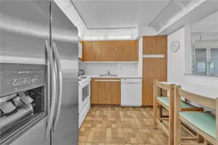 2401 S Ocean Dr, Hollywood, FL 33019 - Photo 9