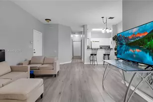 13103 SW 42nd St, Miramar, FL 33027 - Photo 3