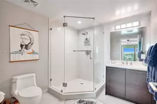 7930 East Dr, North Bay Village, FL 33141 - Photo 67