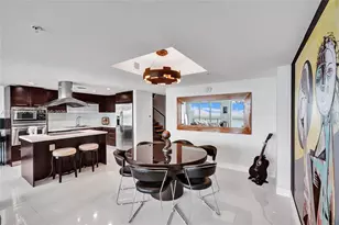 7930 East Dr, North Bay Village, FL 33141 - Photo 47