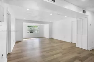 2443 NW 55th St, Miami, FL 33142 - Photo 11