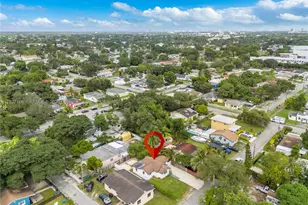 2443 NW 55th St, Miami, FL 33142 - Photo 23