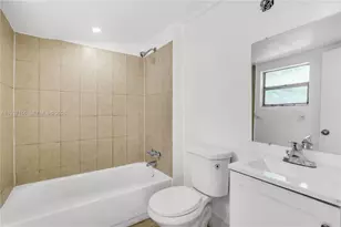 2443 NW 55th St, Miami, FL 33142 - Photo 17