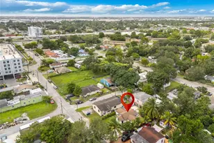 2443 NW 55th St, Miami, FL 33142 - Photo 21