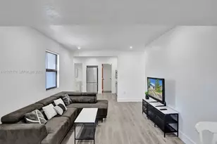 905 SW 22nd St, Fort Lauderdale, FL 33315 - Photo 7