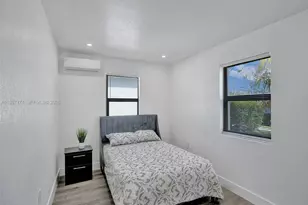 905 SW 22nd St, Fort Lauderdale, FL 33315 - Photo 13