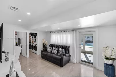 3130 NW 102nd St, Miami, FL 33147 - Photo 23