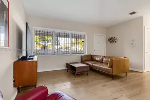 424 NW 53rd St, Miami, FL 33127 - Photo 9