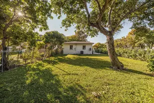 424 NW 53rd St, Miami, FL 33127 - Photo 5