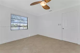 5208 NE 5th Ave, Oakland Park, FL 33334 - Photo 13