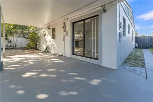 5208 NE 5th Ave, Oakland Park, FL 33334 - Photo 23