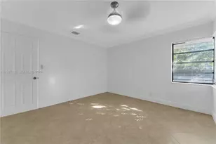 5208 NE 5th Ave, Oakland Park, FL 33334 - Photo 15