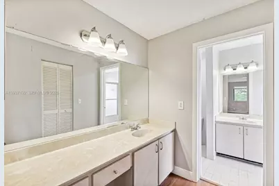 8101 NW 71st Ct, Tamarac, FL 33321 - Photo 11