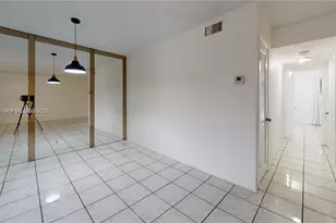 580 Egret Dr, Hallandale Beach, FL 33009 - Photo 21