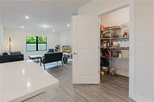 3001 Hibiscus Ave, Lauderdale Lakes, FL 33311 - Photo 15