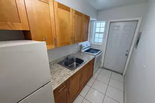 1451 NE 170th St, North Miami Beach, FL 33162 - Photo 7