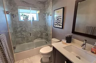 800 Polk St, Hollywood, FL 33019 - Photo 15