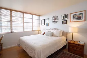 1408 Brickell Bay Dr, Miami, FL 33131 - Photo 9