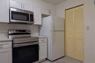 6080 NW 44th St, Lauderhill, FL 33319 - Photo 23