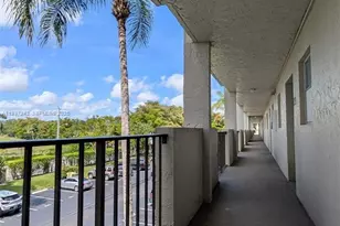 6080 NW 44th St, Lauderhill, FL 33319 - Photo 5