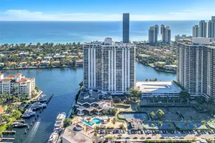 19707 Turnberry Way, Aventura, FL 33180 - Photo 29