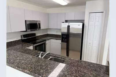 10901 NW 83rd St #205, Doral, FL 33178 - Photo 5