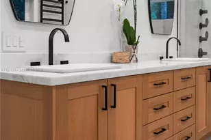 800 NE 72nd St, Miami, FL 33138 - Photo 29