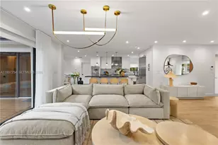 800 NE 72nd St, Miami, FL 33138 - Photo 13