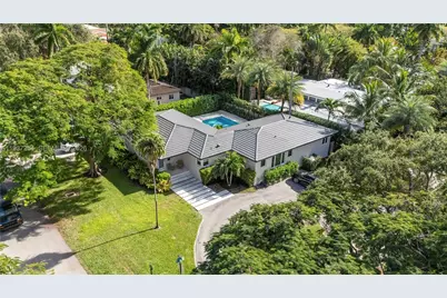 800 NE 72nd St, Miami, FL 33138 - Photo 47