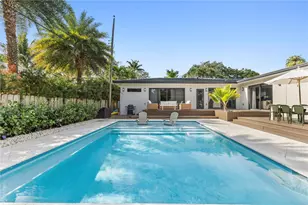 800 NE 72nd St, Miami, FL 33138 - Photo 33